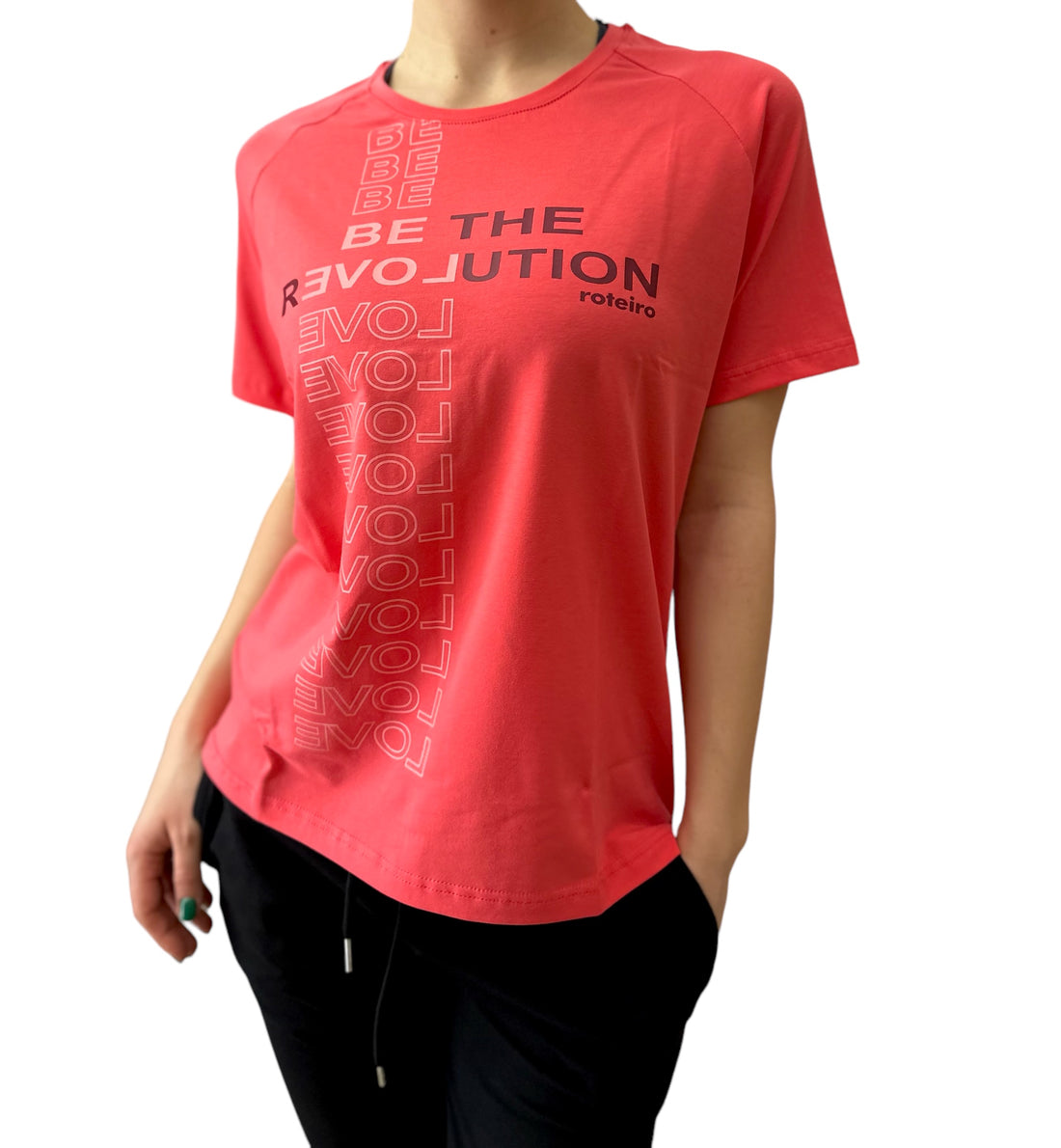 Дамска тениска Revolution